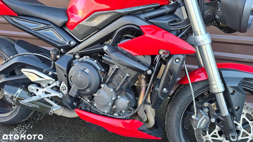 Triumph Street Triple - 5