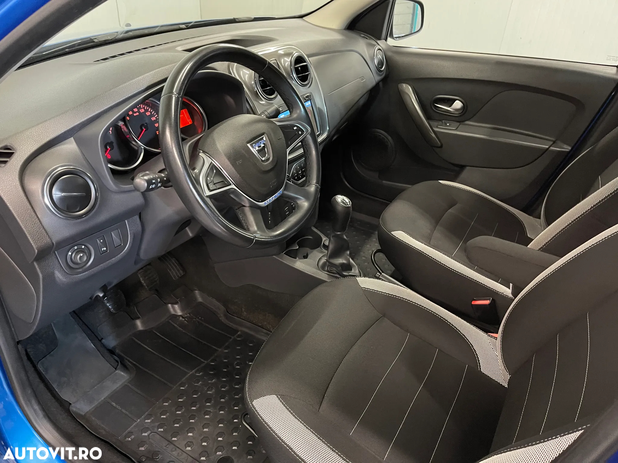 Dacia Logan 1.5 Blue dCi Prestige - 5