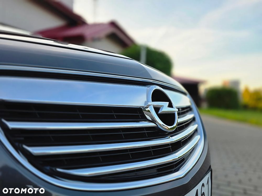 Opel Insignia 1.8 - 5