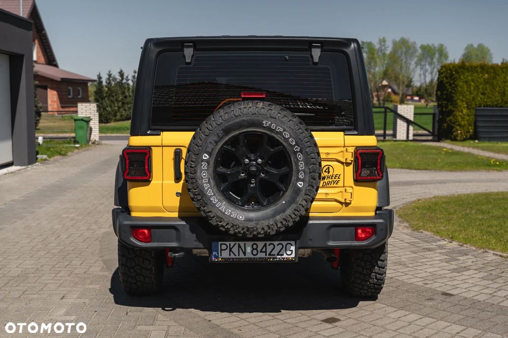 Jeep Wrangler - 19