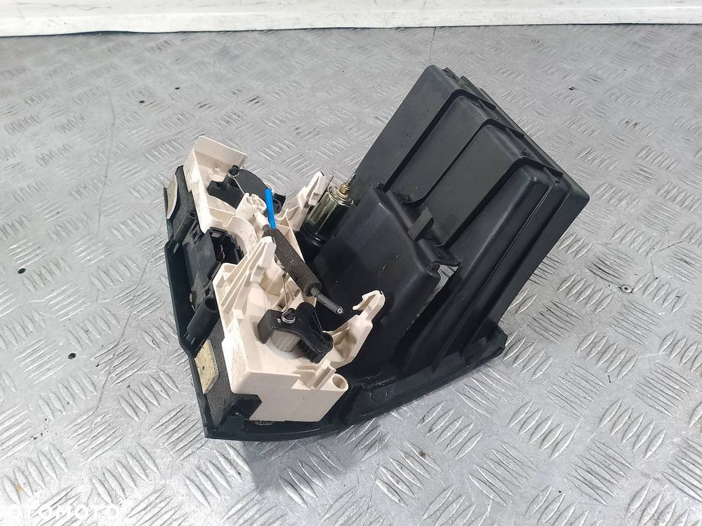 PANEL NAWIEWU GEELY MK - 3