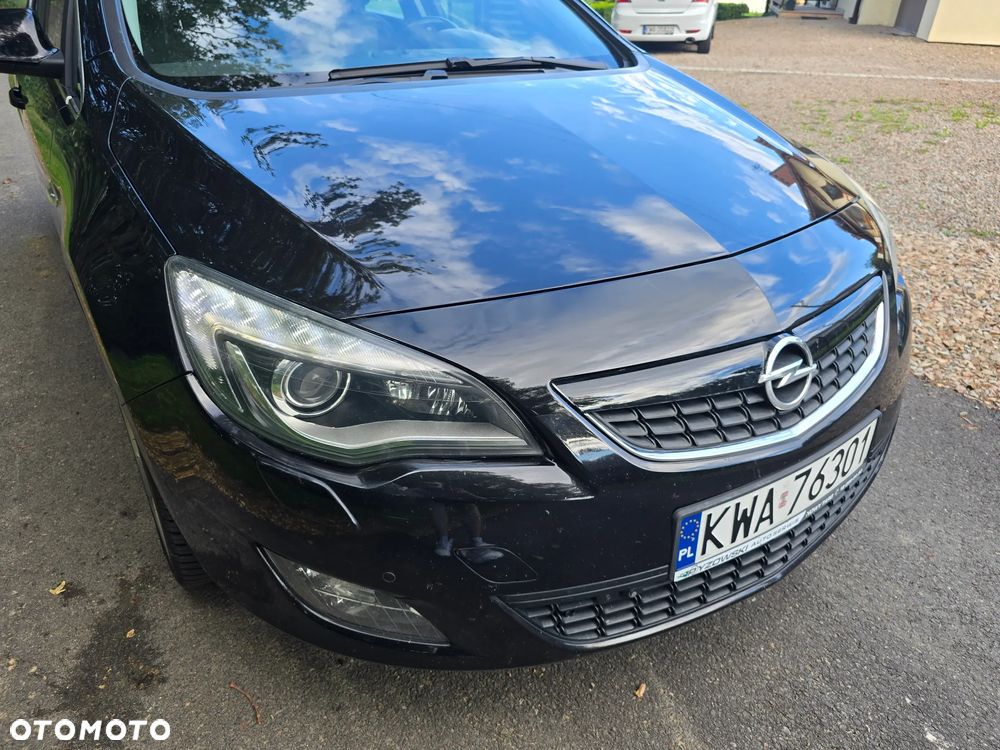 Opel Astra IV 1.6 T Cosmo - 13