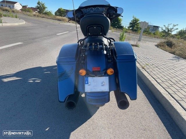 Harley-Davidson FLHXS Street Glide spécial anniversary 115th - 9