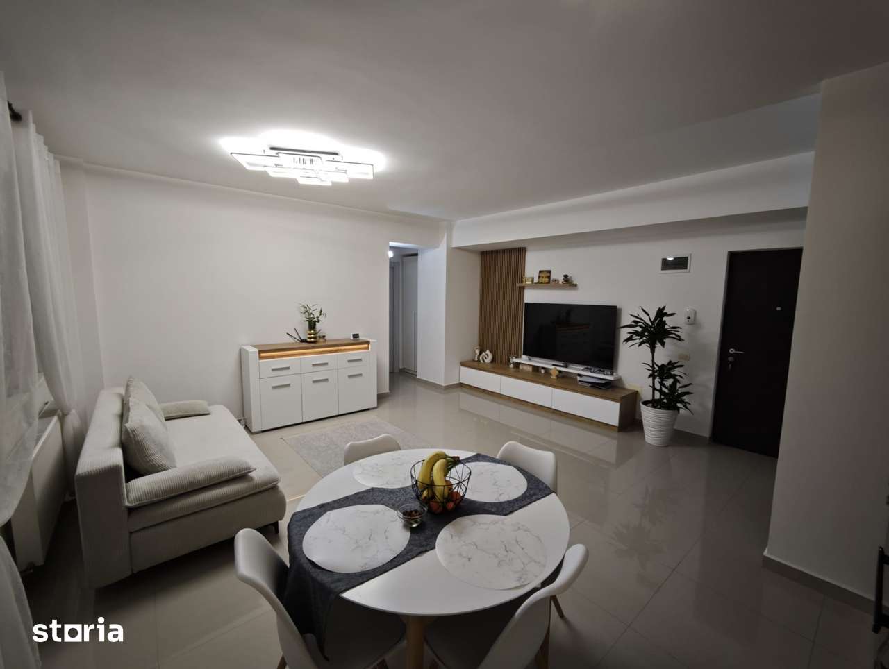 Ap. 3 cam. de vanzare in Gavana Platou-Maluda Imobiliare — fotografia 3