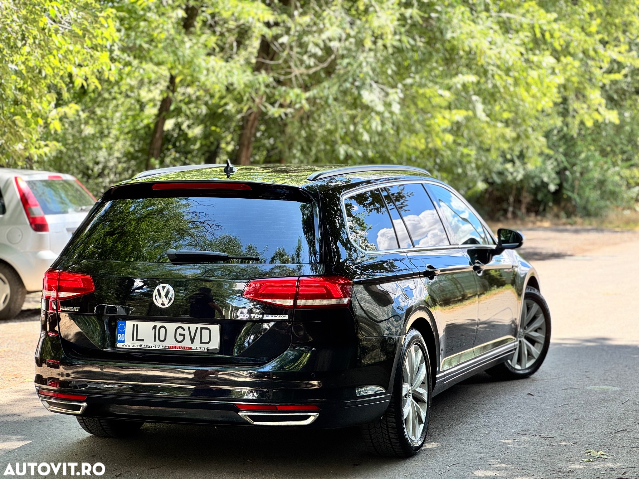 Volkswagen Passat 2.0 TDI DSG Highline - 4