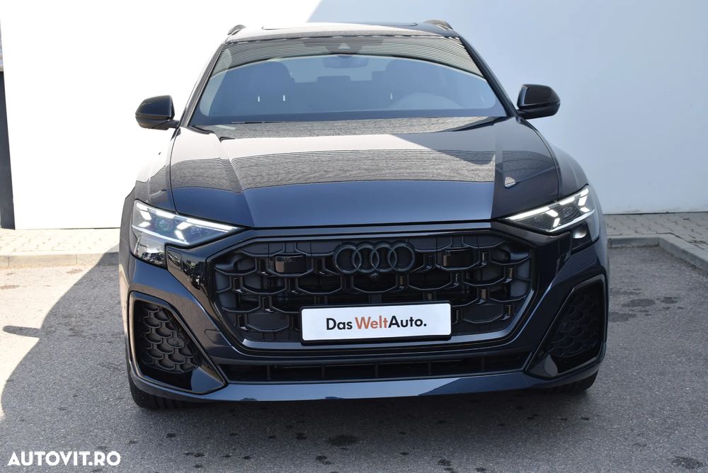 Audi Q8 - 2