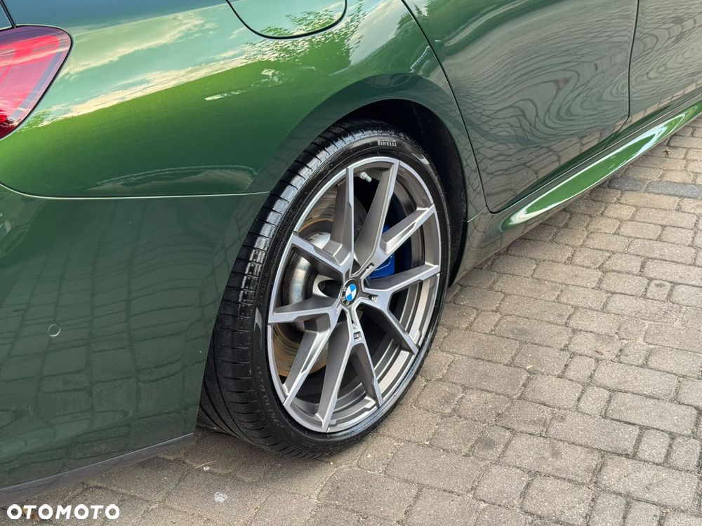 BMW Seria 8 - 27