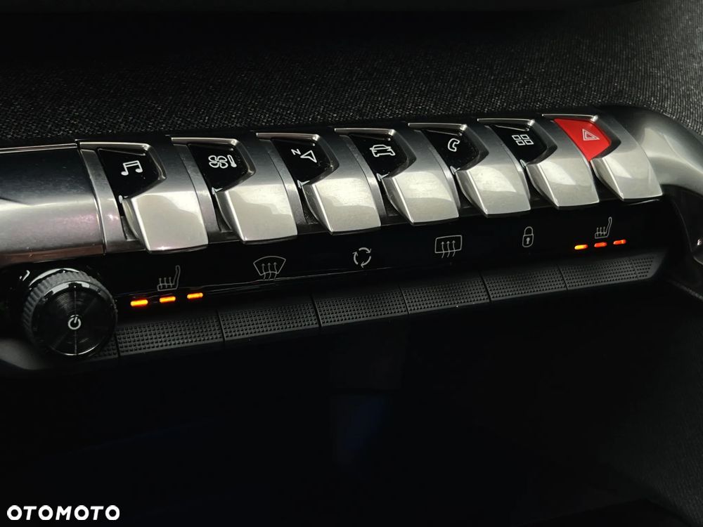 Peugeot 3008 PureTech 180 Stop & Start GPF EAT8 GT - 31