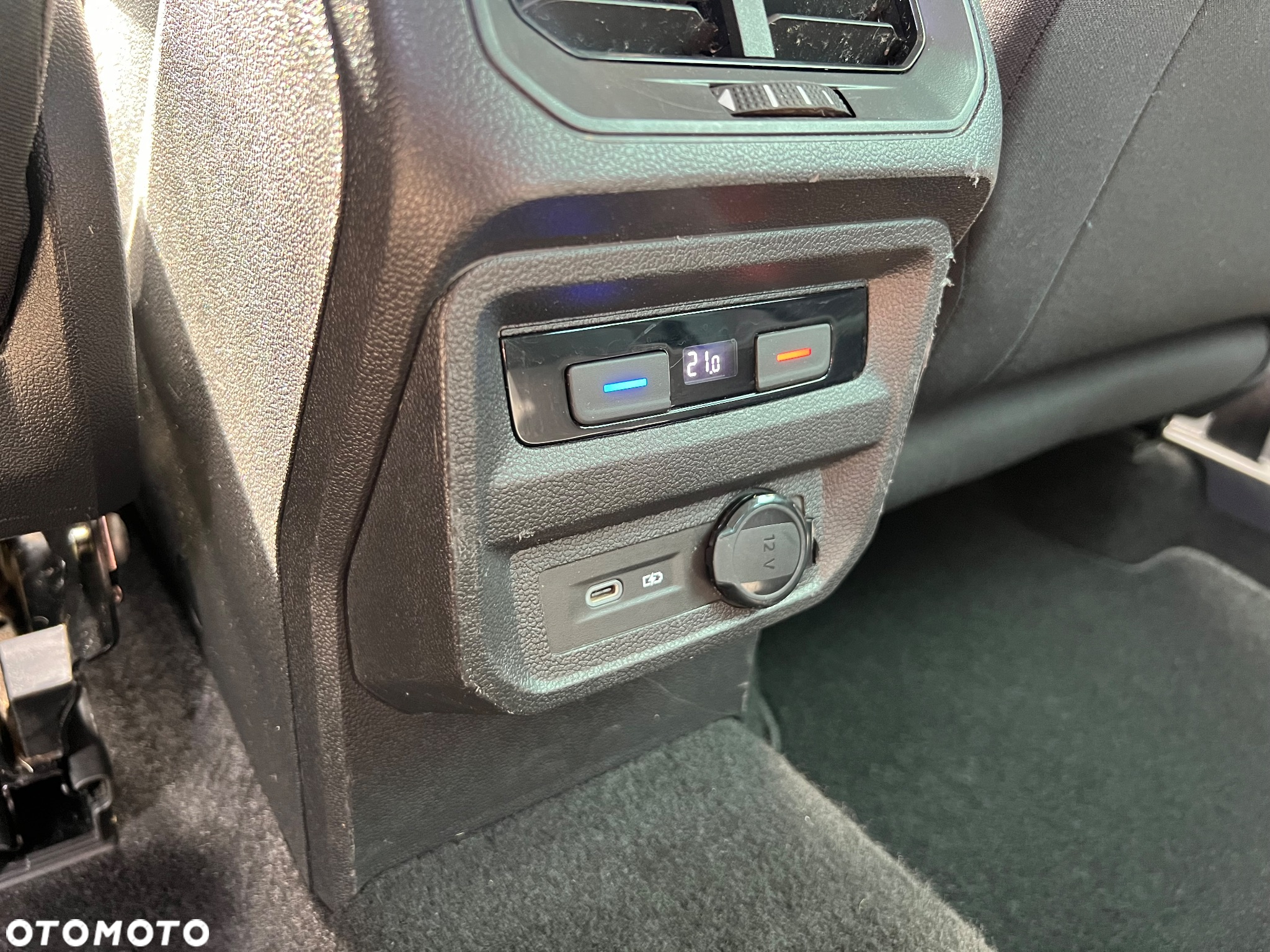 Volkswagen Tiguan 2.0 TDI SCR Life - 33
