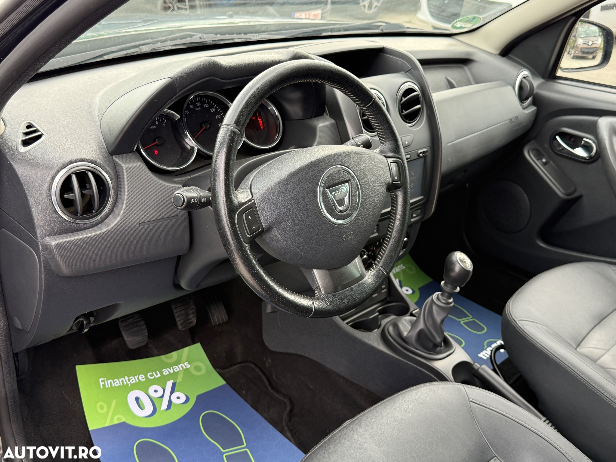 Dacia Duster 1.2 TCe Prestige jante 16" - 10