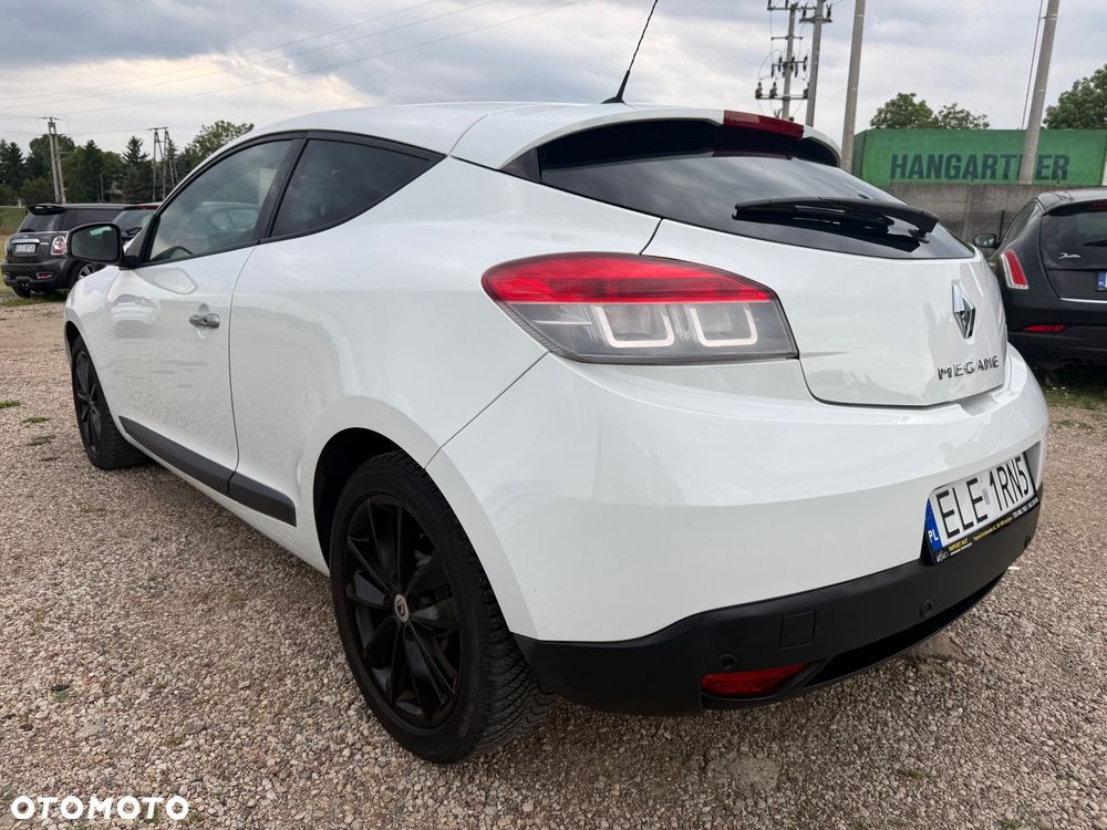 Renault Megane TCe 130 Night and Day - 4