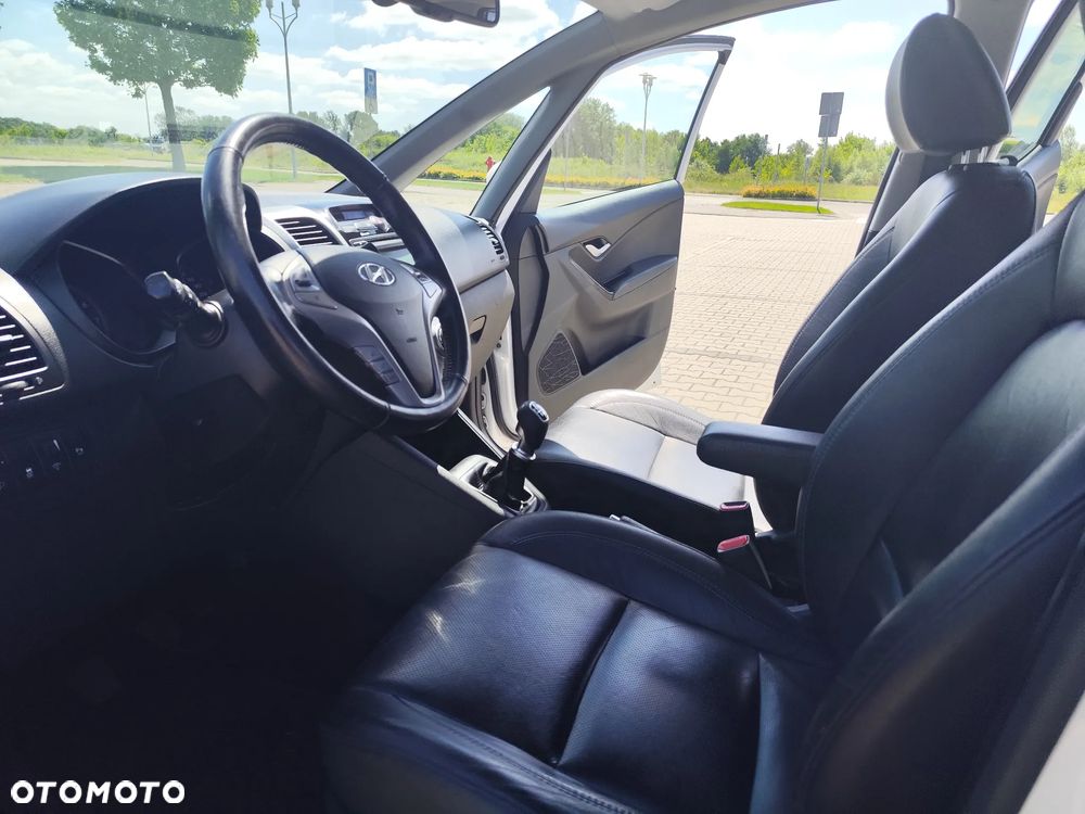 Hyundai ix20 1.6 Premium - 14
