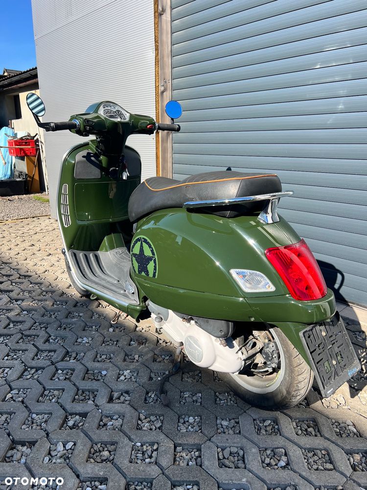 Vespa Grantourismo - 8