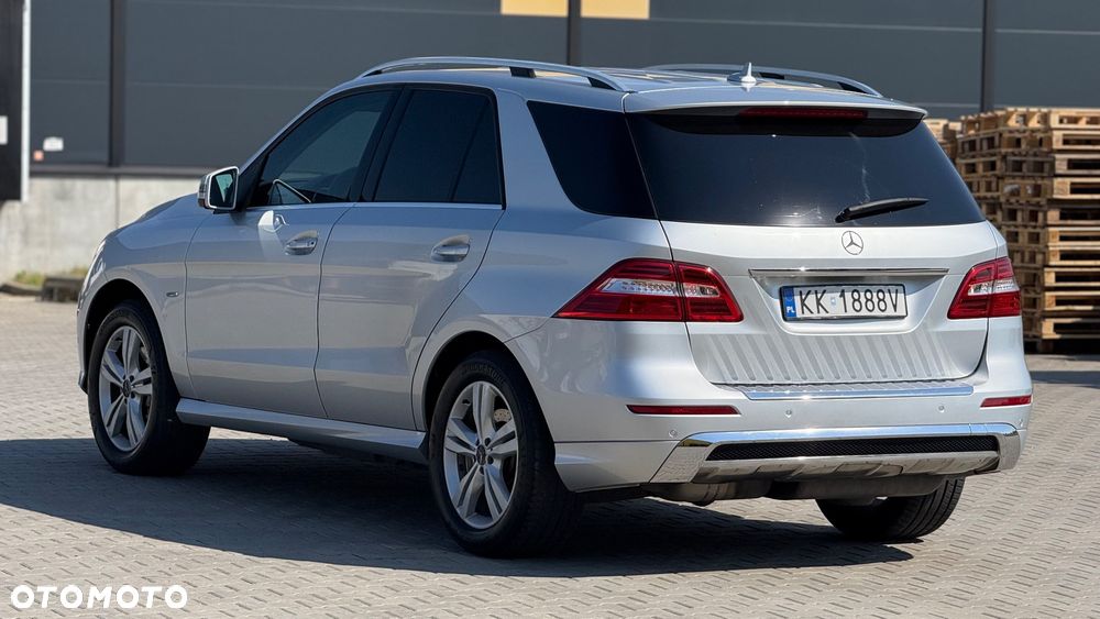 Mercedes-Benz ML - 2