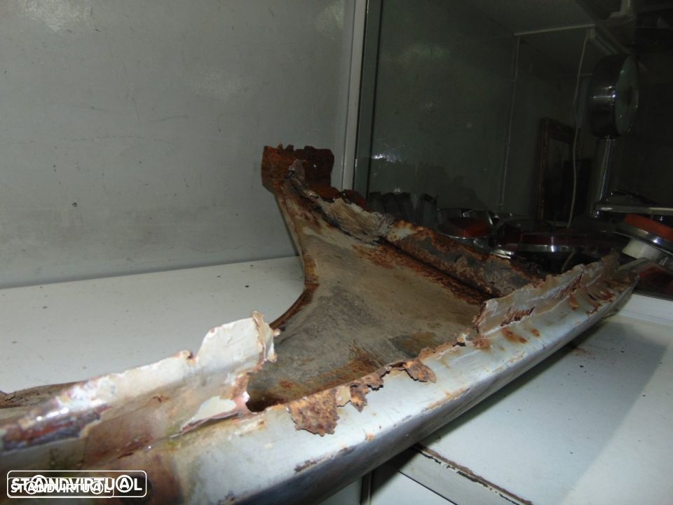 Ford Escort MK II VAN - guarda-lamas - 3