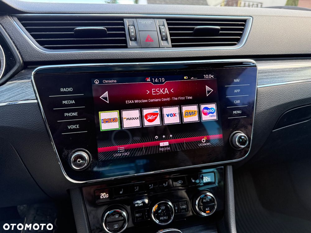 Skoda Superb 2.0 TDI Style DSG - 24
