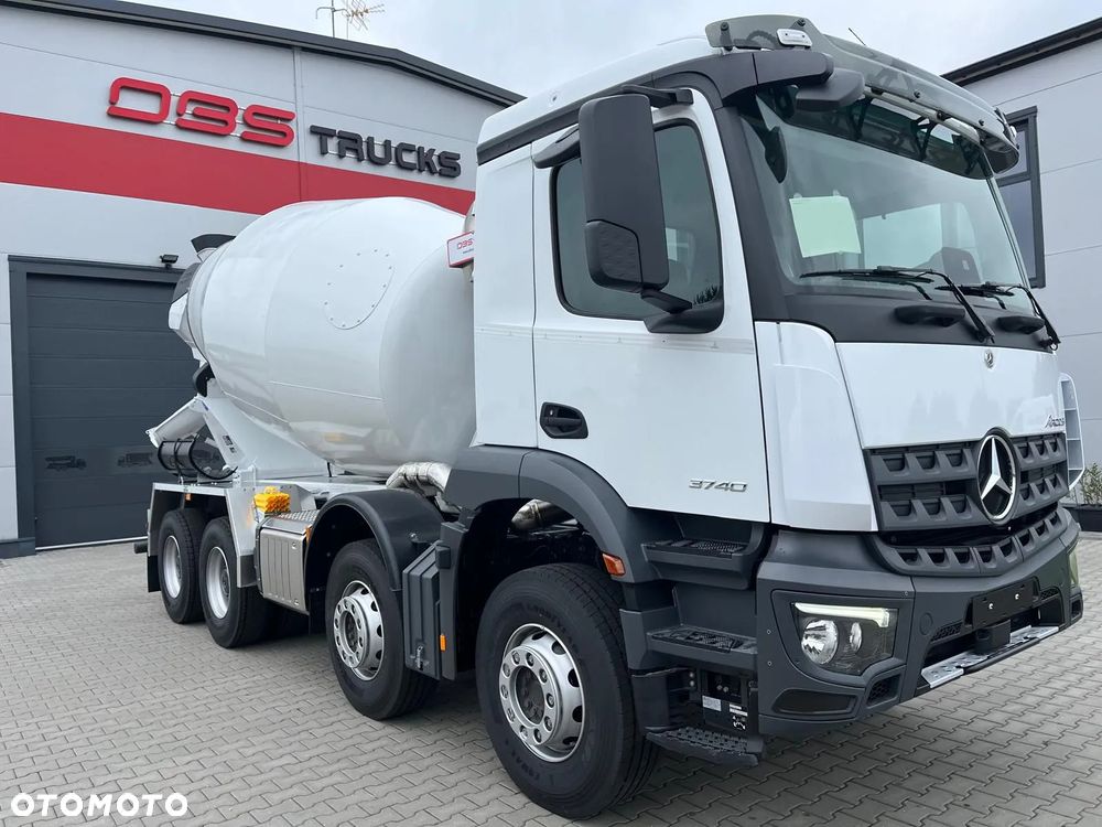 Mercedes-Benz Arocs 3740 - 1