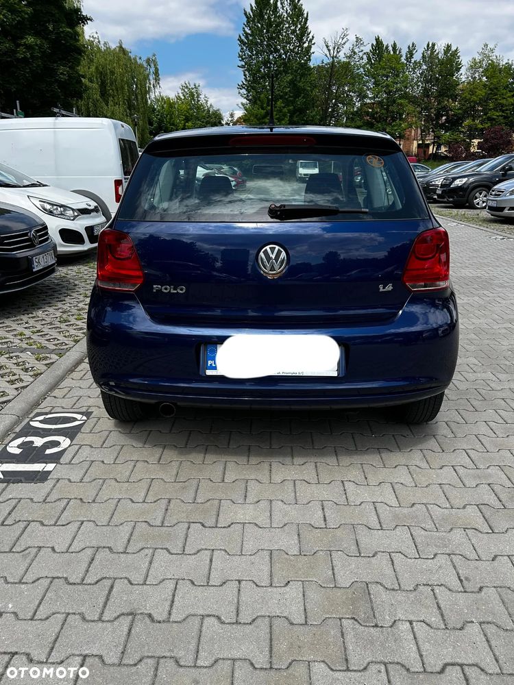 Volkswagen Polo 1.4 FSI Trendline - 2