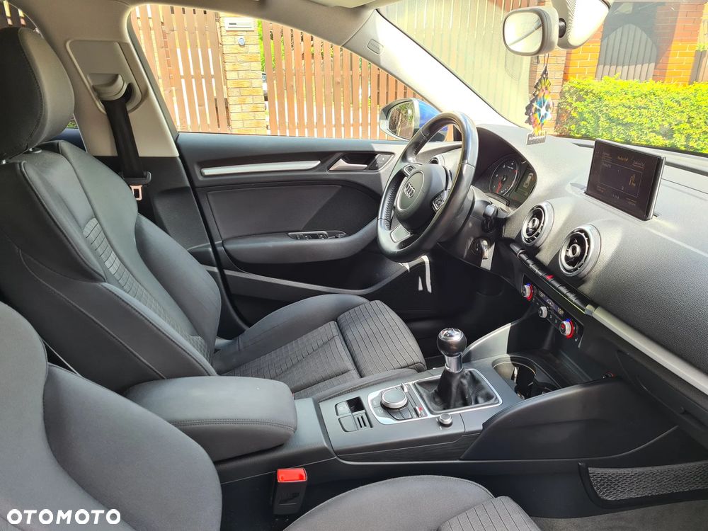 Audi A3 Sportback - 9