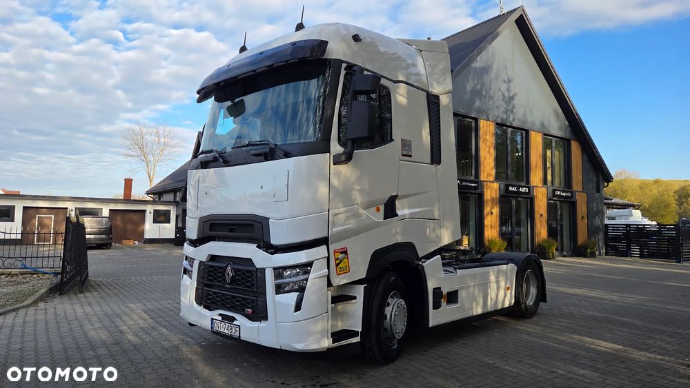 Renault T