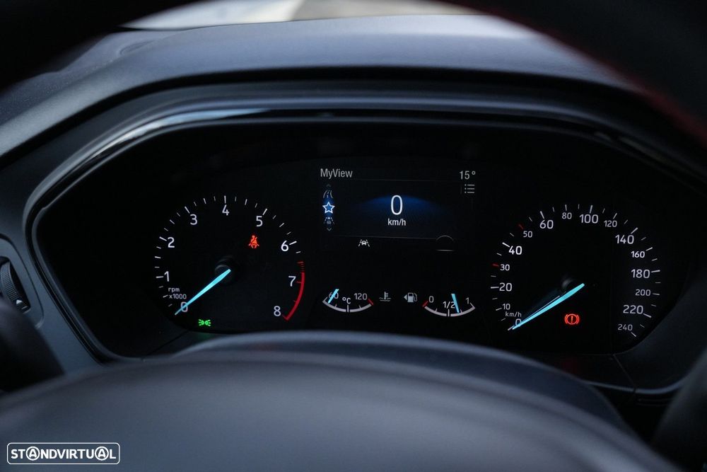 Ford Focus 1.0 EcoBoost MHEV ST-Line - 18