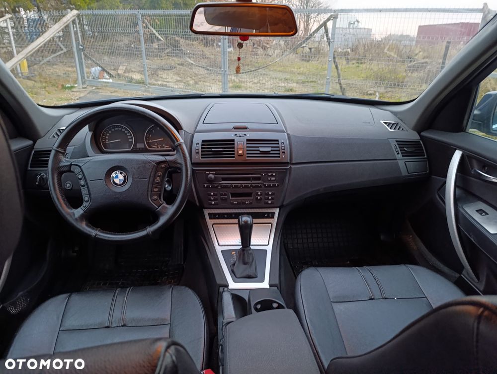 BMW X3 - 10