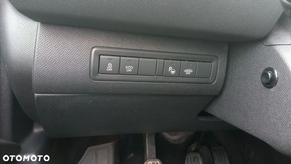 Peugeot 308 BlueHDi 130 Stop & Start Allure - 21