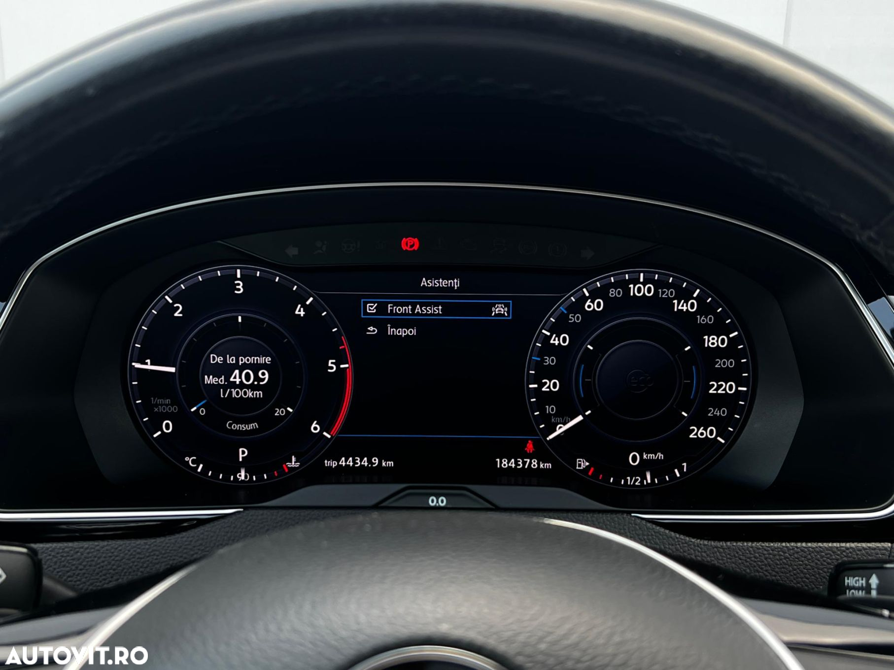Volkswagen Passat - 21