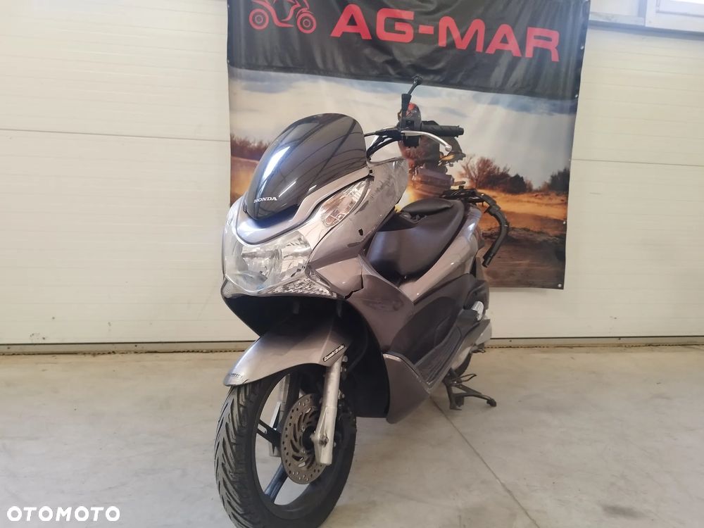 Honda PCX - 9