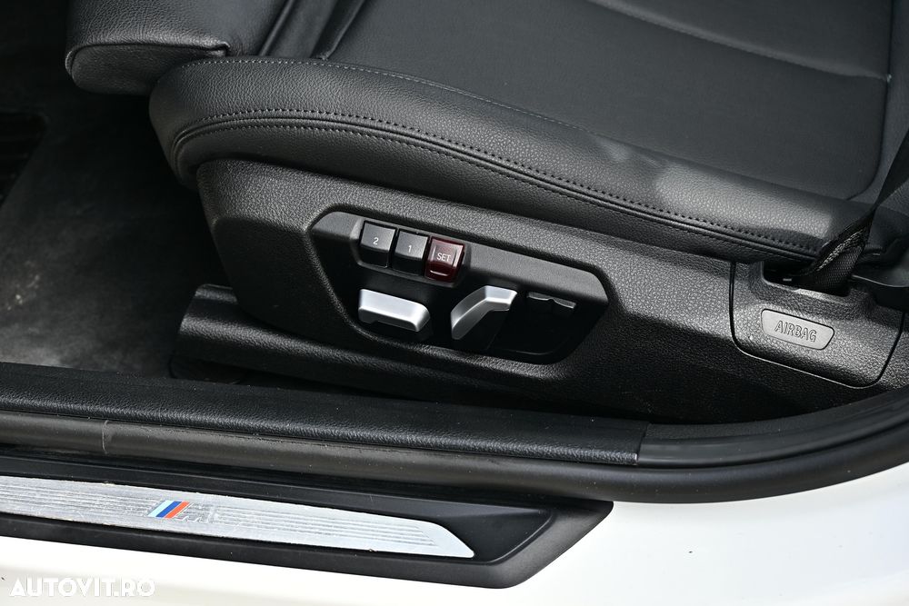 BMW Seria 3 330i xDrive Aut. M Sport - 8
