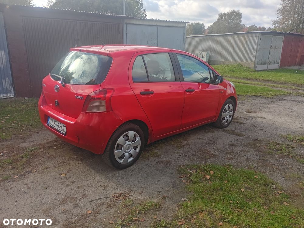 Toyota Yaris - 3