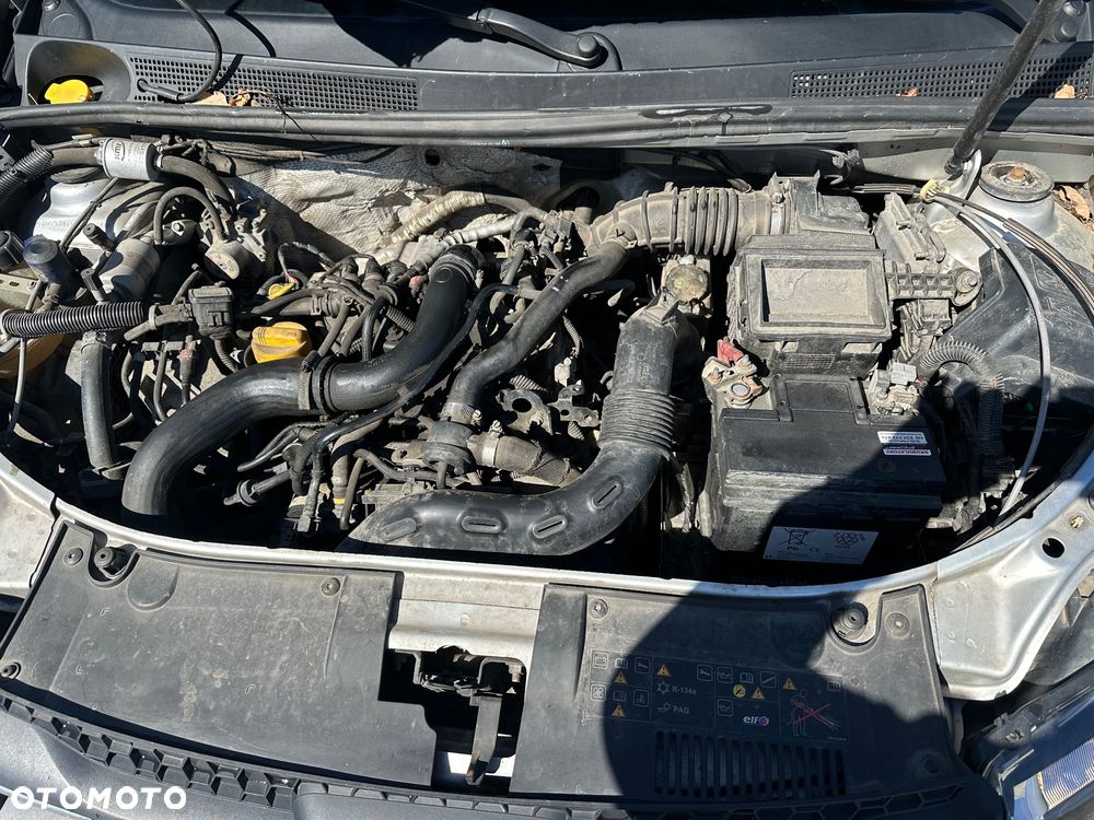 Dacia Logan 0.9 TCE Laureate S&S EU6 - 15