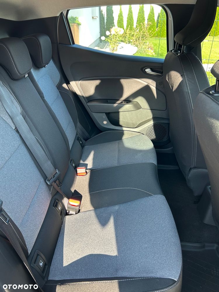 Renault Clio 1.0 TCe Equilibre - 9