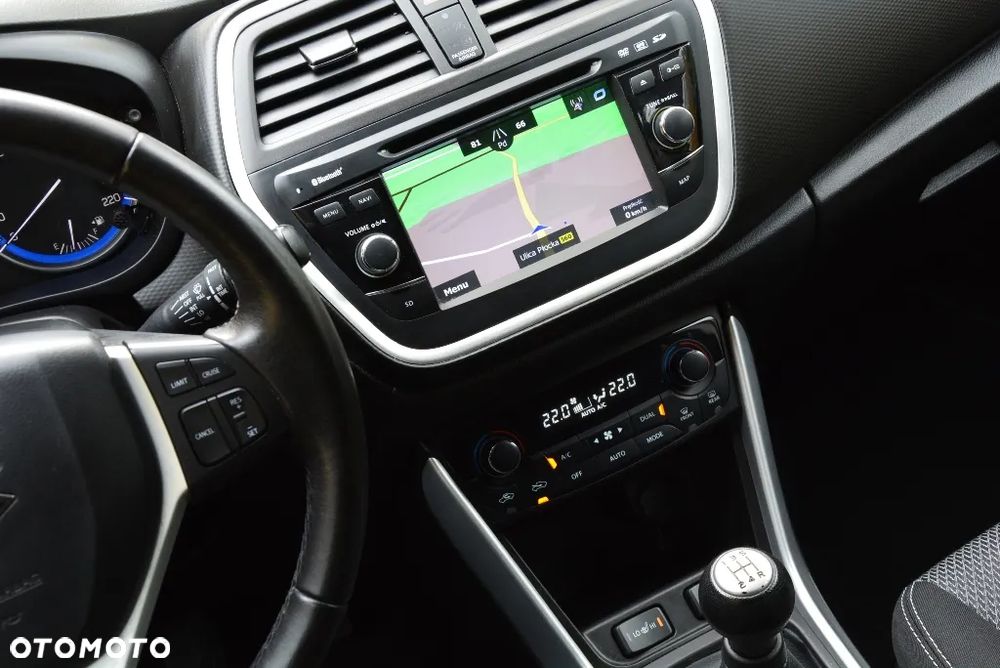 Suzuki SX4 S-Cross 1.6 Premium Plus - 9