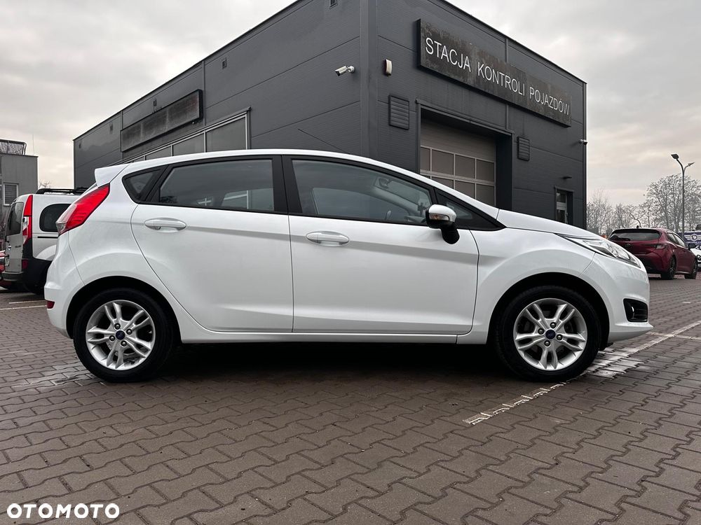 Ford Fiesta 1.25 Celebration - 9