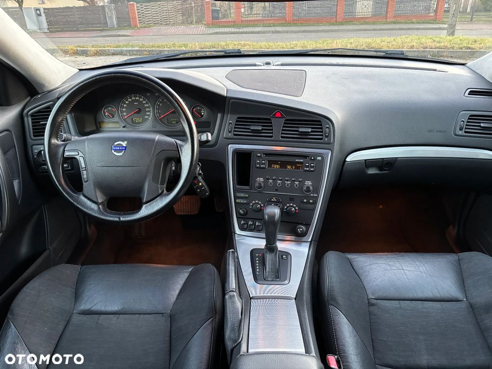 Volvo V70 2.4 Momentum - 20