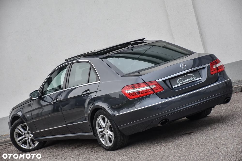 Mercedes-Benz Klasa E 350 CDI DPF 4Matic BlueEFFICIENCY 7G-TRONIC Avantgarde - 10
