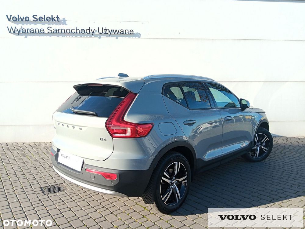 Volvo XC 40 - 5