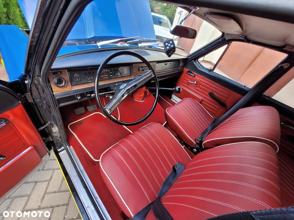 Wołga GAZ-24 - 7