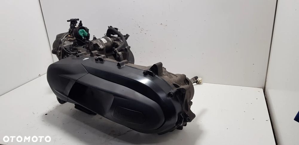 Piaggio MP3 350 HPE 18-22 Silnik - 3