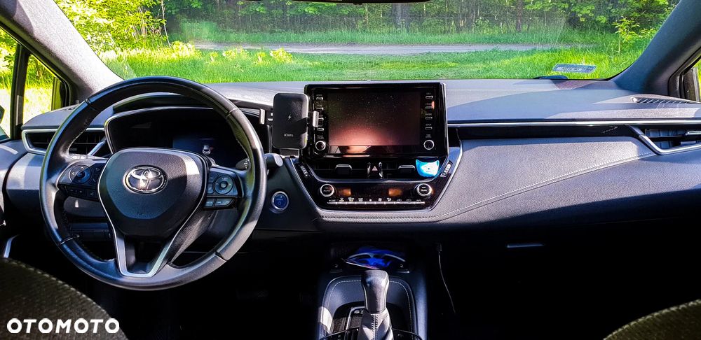Toyota Corolla 1.8 Hybrid Comfort - 12