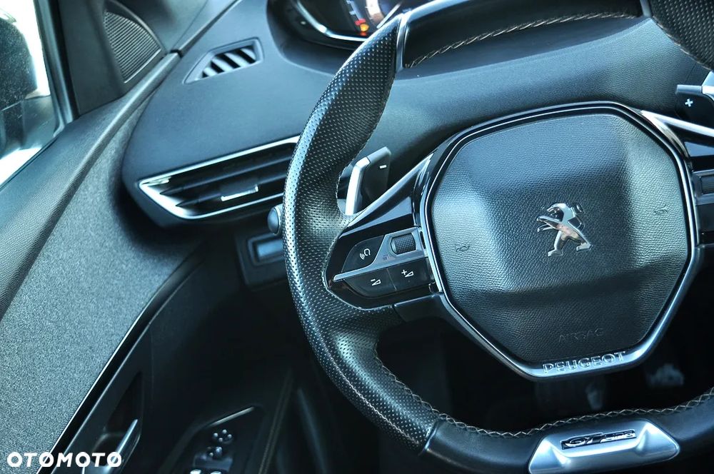 Peugeot 3008 1.5 BlueHDi GT Pack S&S EAT8 - 28