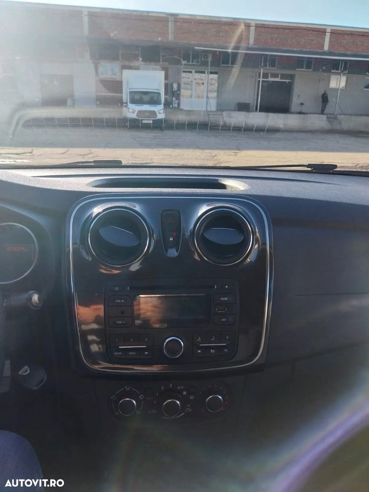 Dacia Logan 1.5 75CP Ambiance - 12