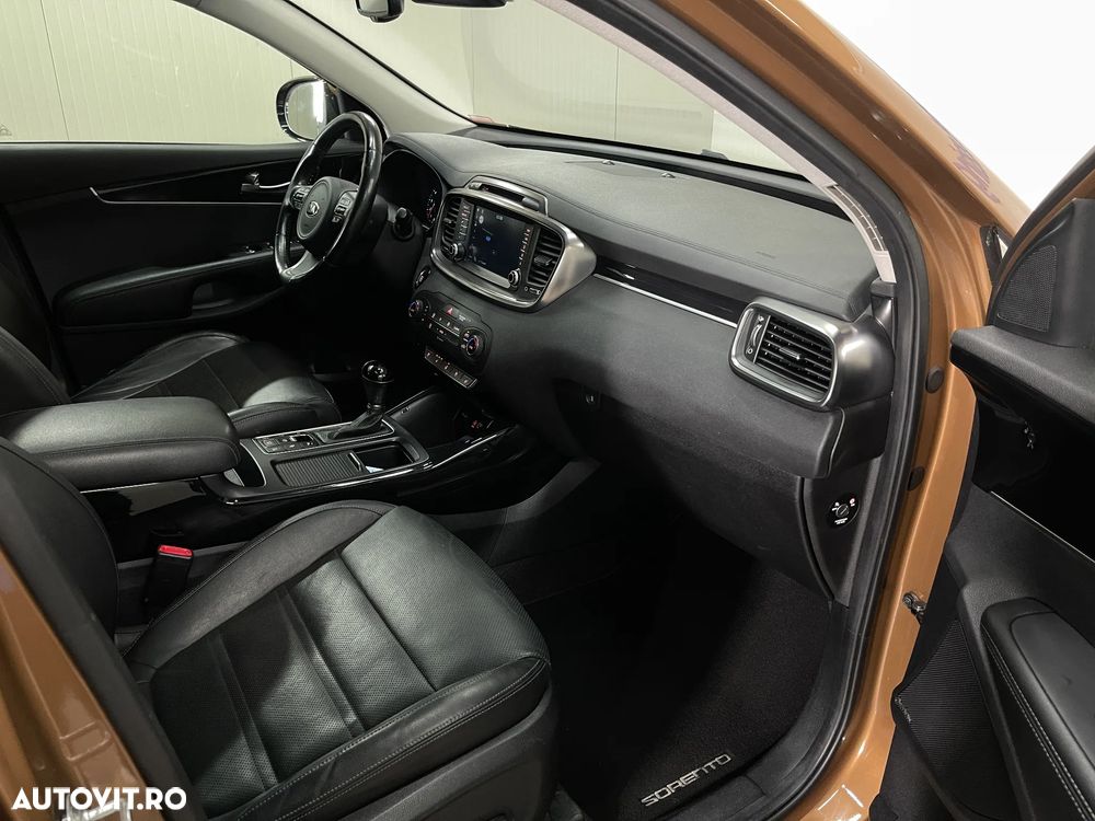 Kia Sorento 2.2 CRDi AWD Aut. Platinum Edition - 11