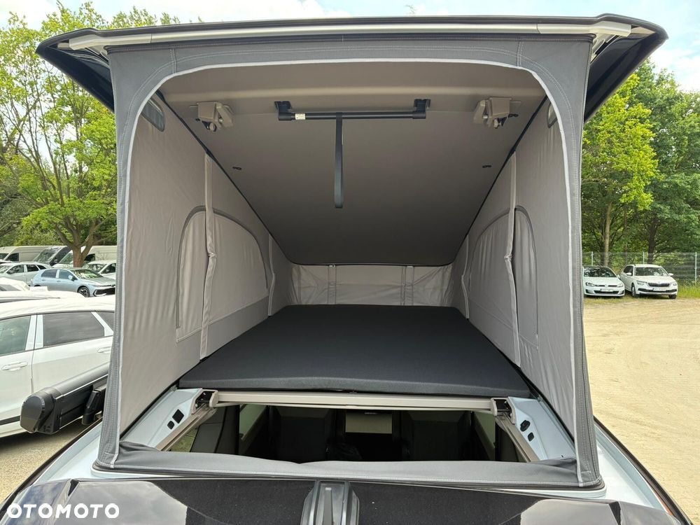 Volkswagen California - 32
