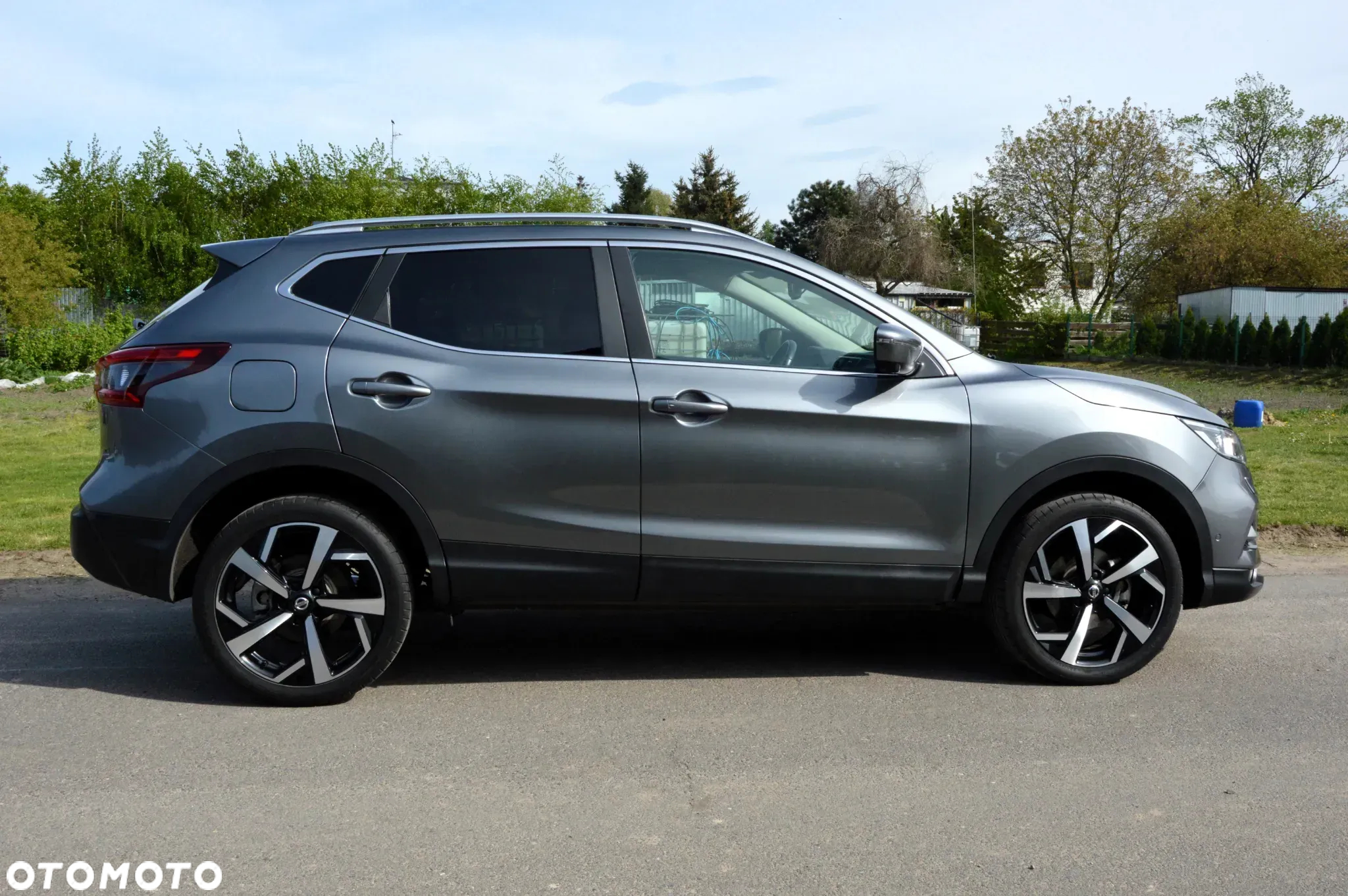 Nissan Qashqai 1.2 DIG-T N-Connecta Xtronic EU6 - 6