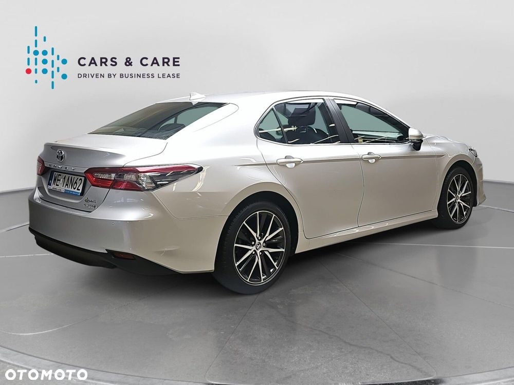 Toyota Camry 2.5 Hybrid Prestige CVT - 24