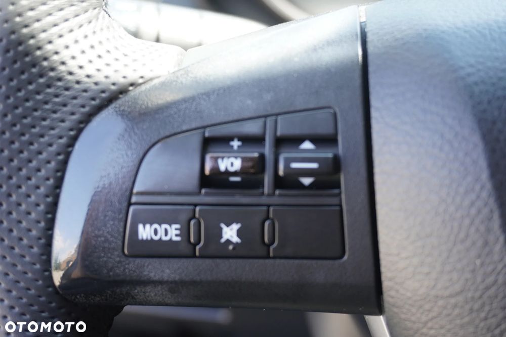 Mazda 3 1.6 Exclusive + EU5 - 24