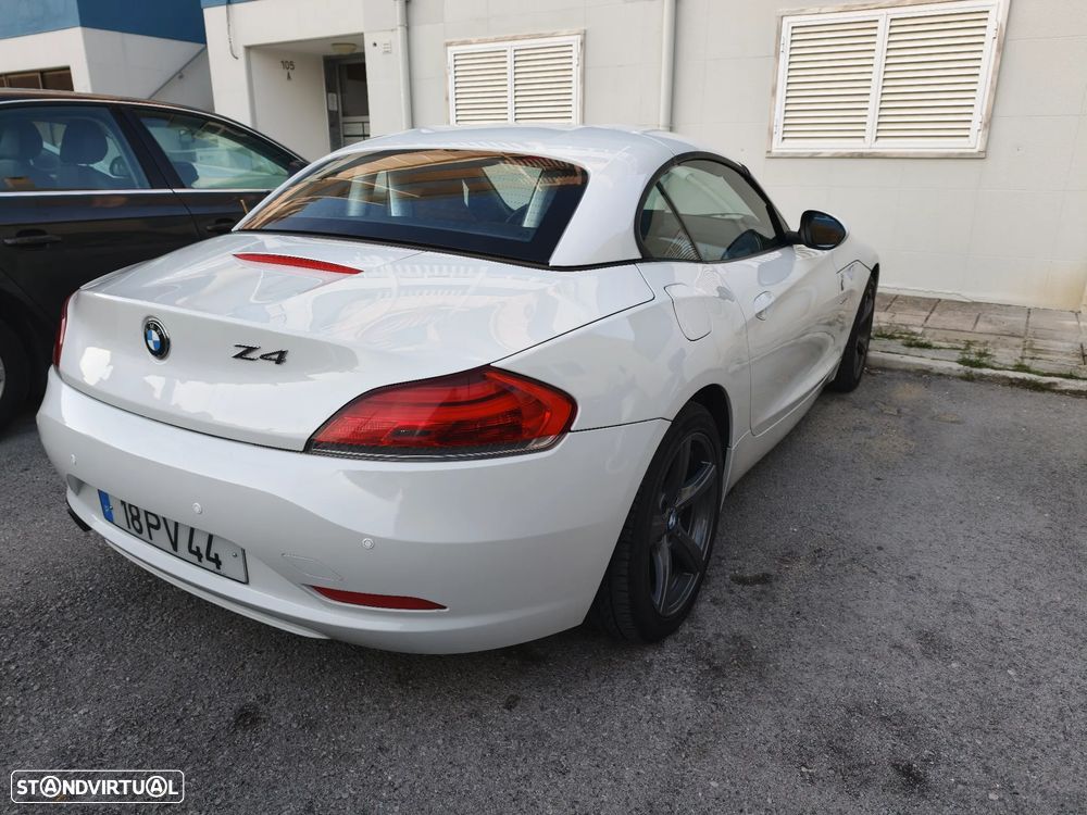 BMW Z4 sDrive23i - 4