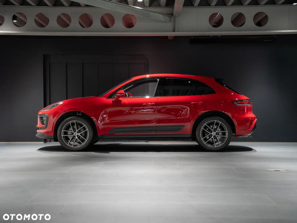 Porsche Macan 2022 photo 2
